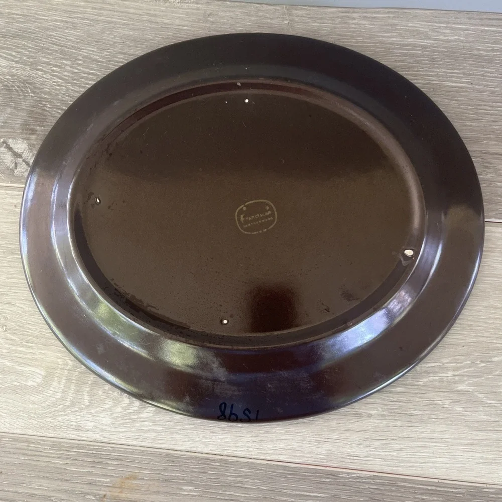 Franciscan Madeira Earthenware 13.5